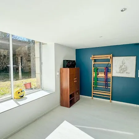 - Les Hirondelles Ferienhaus *
